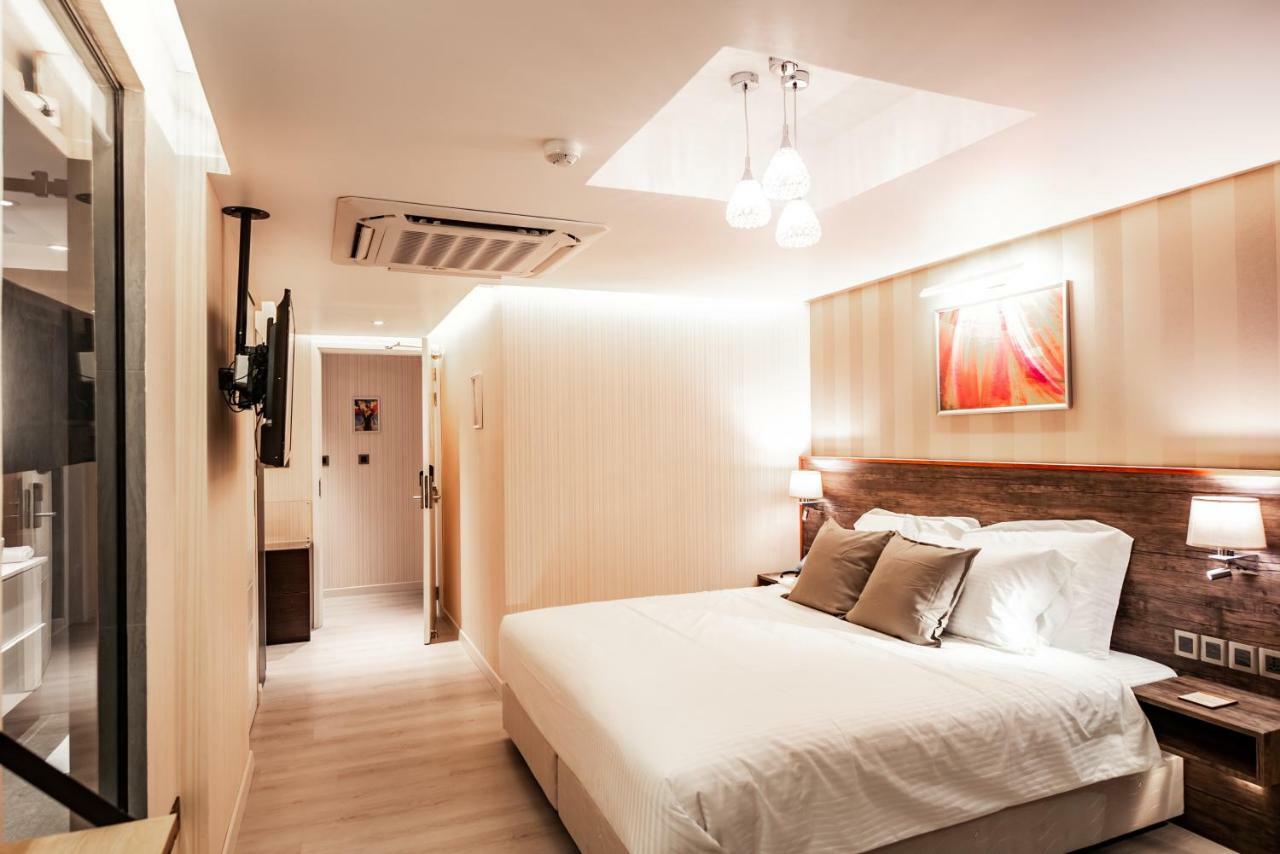 Amina Residency Hotel Male Bagian luar foto